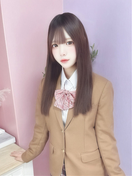 みあ