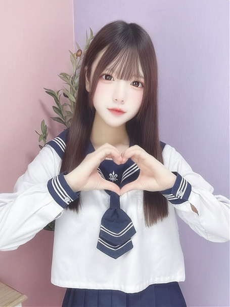 みあ