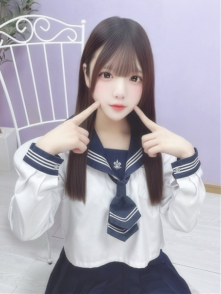 みあ